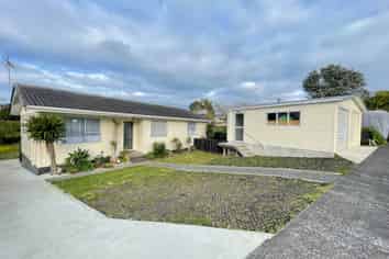 17 Glucina Place, Glen Eden