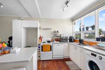 6/1 Aurora Street, Petone