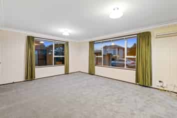1/15 Peverel Street, Riccarton