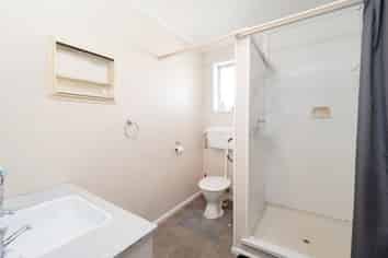 1/285 Moore Street, Ashburton