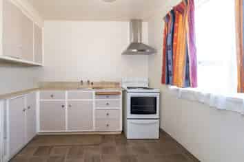 1/285 Moore Street, Ashburton