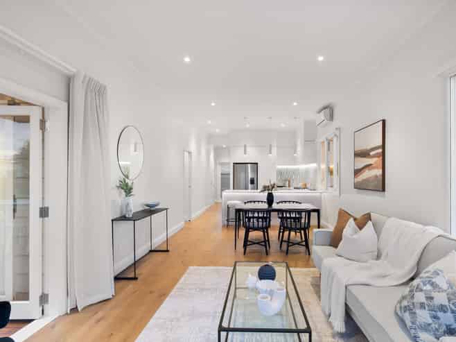 10 Joan Street, Point Chevalier