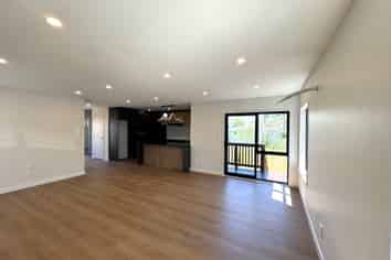 43C Greenmeadows Avenue, Manurewa East