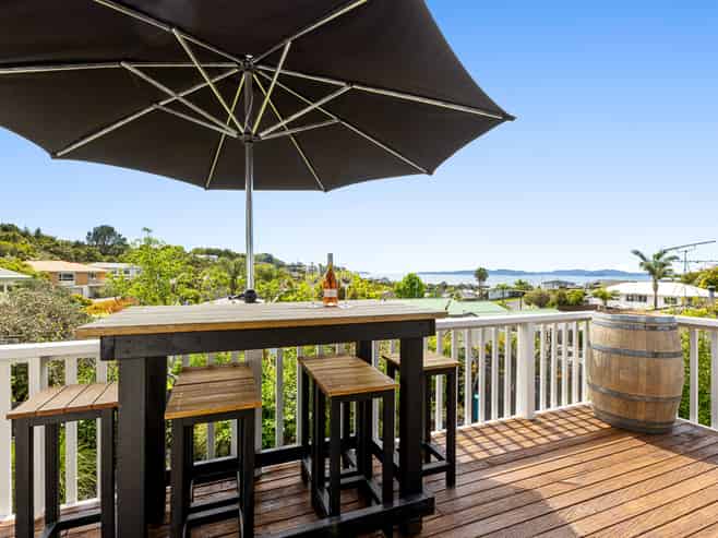 4 Brampton Road, Snells Beach