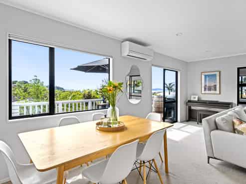 4 Brampton Road, Snells Beach