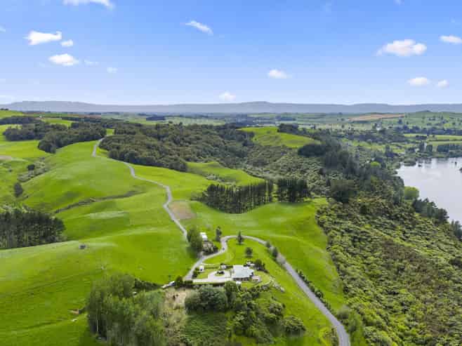 6 Kentucky Road, Karapiro