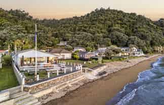 417 Thames Coast  Road SH25, Te Puru