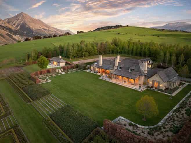  Mount Algidus Station, Lake Coleridge