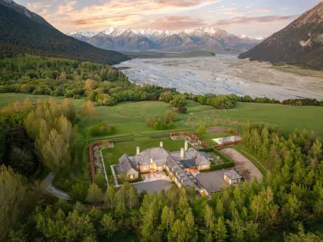  Mount Algidus Station, Lake Coleridge