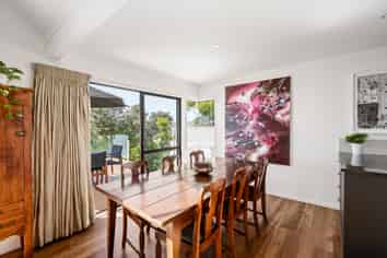 230C Devonport Road, Tauranga