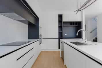 144 Moore Street, Hillcrest