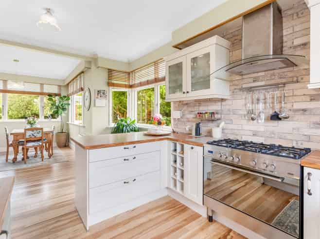 16 Beaumaris Street, Outram