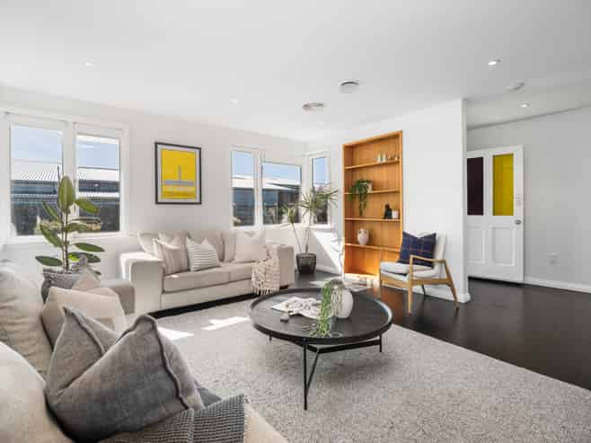 29 Main Road, Redcliffs