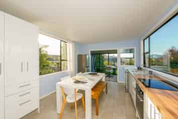 22 Picardy Street, Maryhill