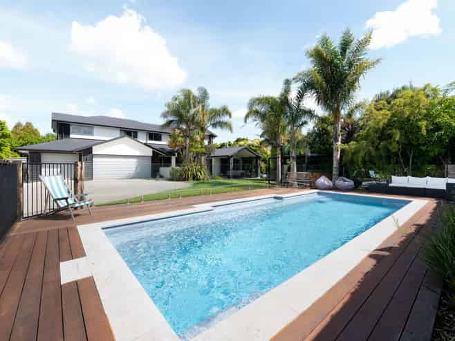 21 Oldfield Court, Huntington