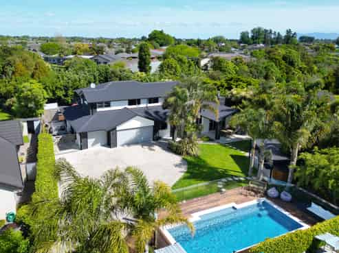 21 Oldfield Court, Huntington