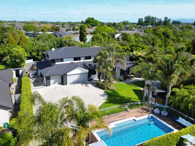 21 Oldfield Court, Huntington