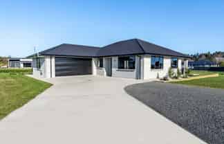 25 Glenda Place, Seaward Bush