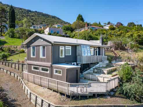 47 Adderley Terrace, Ravensbourne