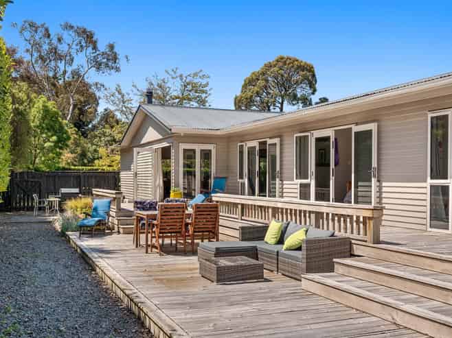 9 Green Lane Road, Masterton