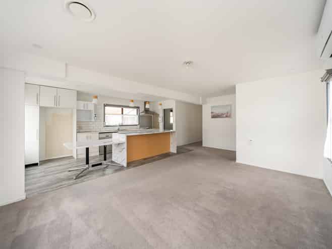 43 Donnelley Drive, Wainuiomata