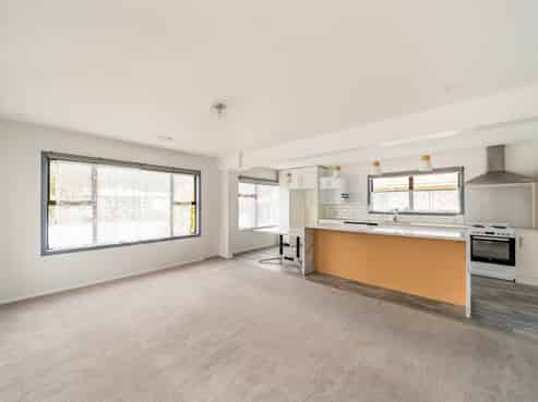 43 Donnelley Drive, Wainuiomata