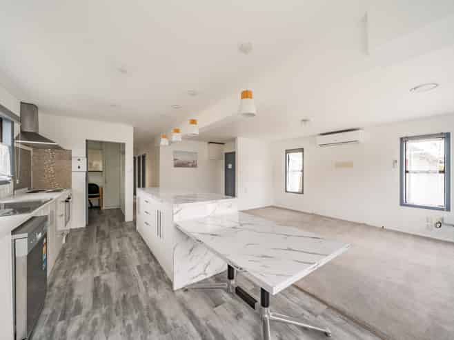 43 Donnelley Drive, Wainuiomata