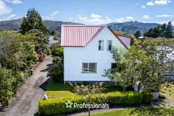 2 Fenchurch Grove, Stokes Valley