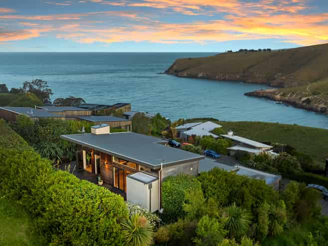 24 Peninsula View, Scarborough