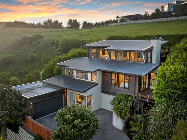 24 Peninsula View, Scarborough