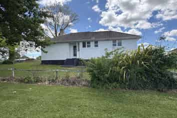 19 Charles Crescent, Putaruru