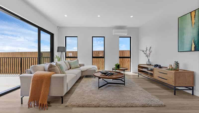 27 Korowhiti Road, Clarks Beach