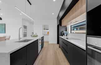 27 Korowhiti Road, Clarks Beach