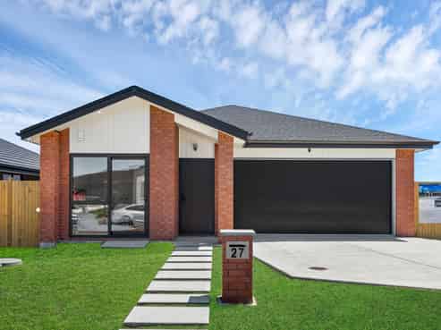 27 Korowhiti Road, Clarks Beach