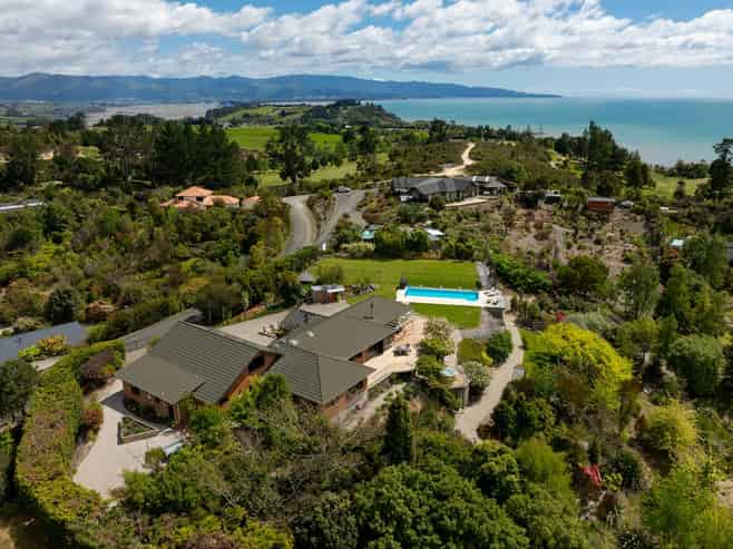 82 Brooks View Heights, Tasman