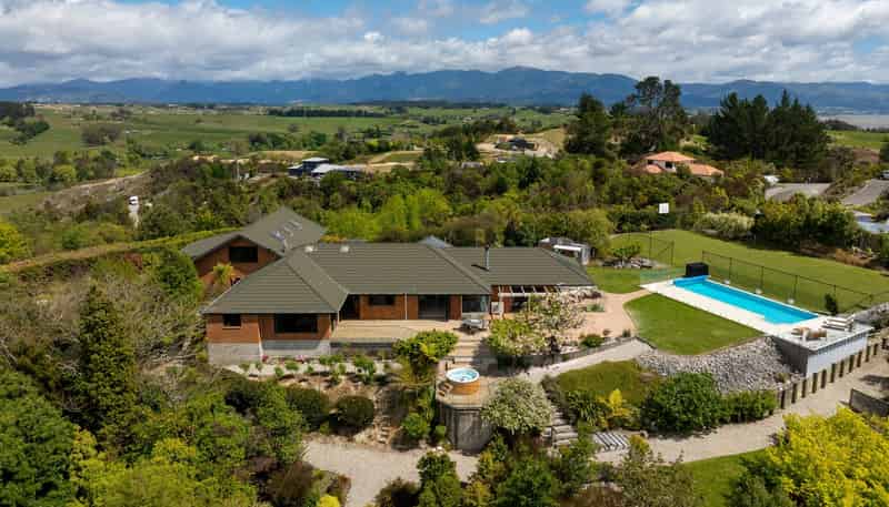 82 Brooks View Heights, Tasman