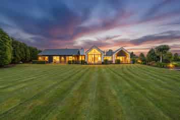 169 Dunns Road, Otatara