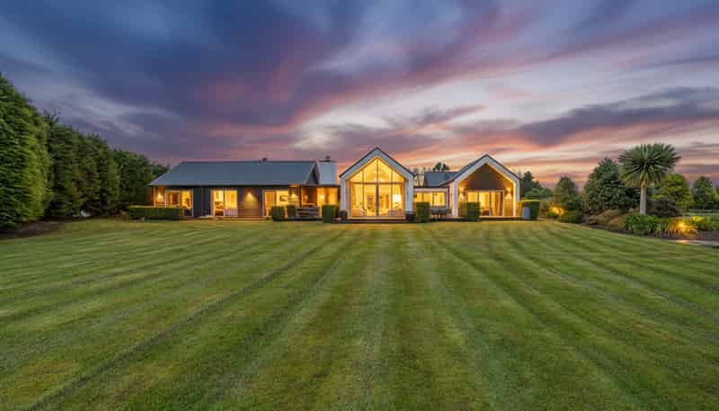 169 Dunns Road, Otatara