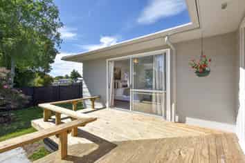 2 Beryl Place, Pukehangi