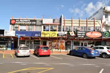Dual access Manurewa Office Space 