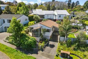26 Aiken Road, Saint Johns Hill