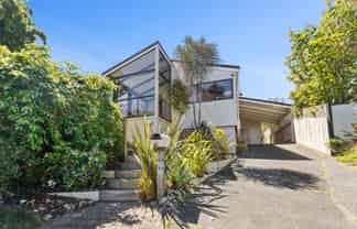 26 Aiken Road, Saint Johns Hill