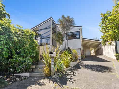 26 Aiken Road, Saint Johns Hill