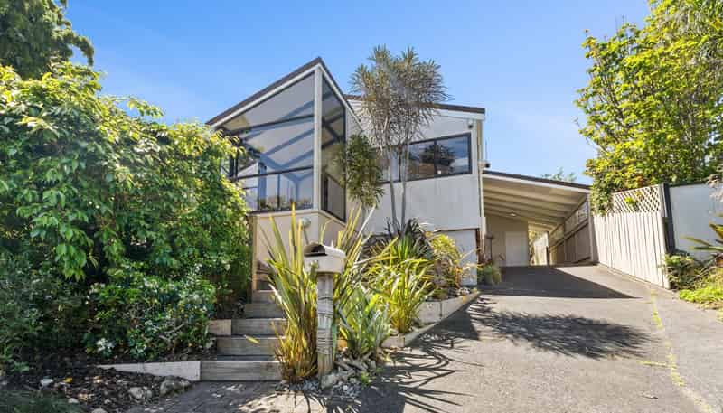 26 Aiken Road, Saint Johns Hill