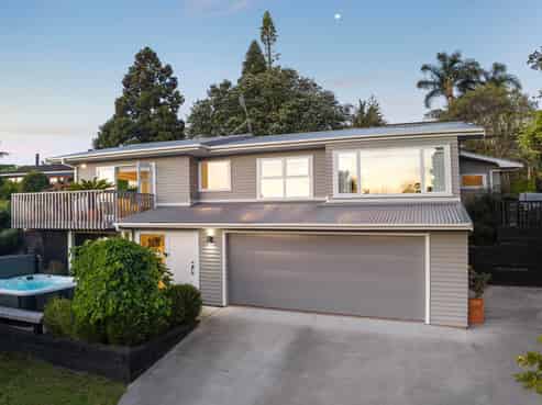 48 Newhaven Terrace, Mairangi Bay