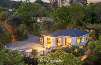 24 Miromiro Road, Normandale