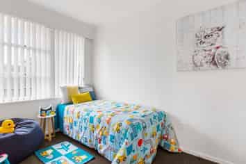 1/208 Preston Road, Otara