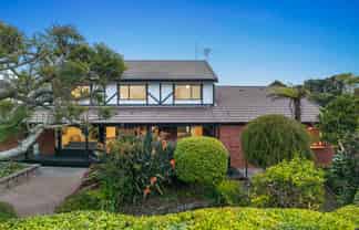 1/877 Beach Road, Torbay
