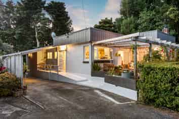 20 Scenic Drive, Hillpark