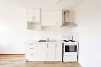 2/14 Milton Road, Mount Eden